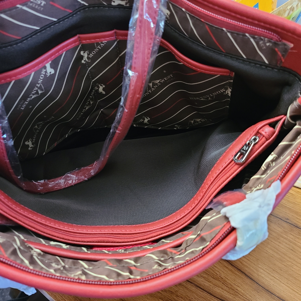 MONTANA WEST..Stylish Red Embroidered Women's Bag Set.....leather - Picture 3 of 12